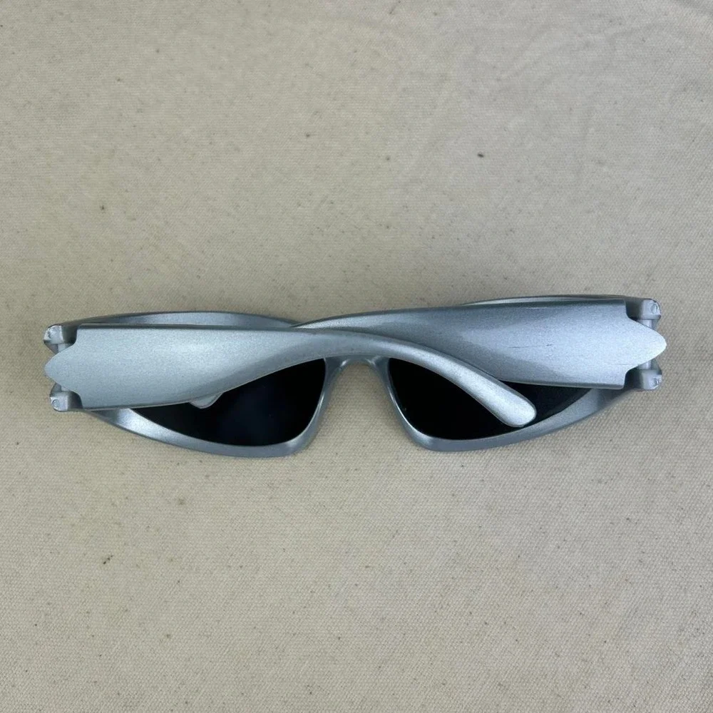 Vintage Y2K surfer style silver rounded sunglasses cyber grunge techno